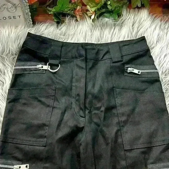 NWT I.AM.GIA Ursa Black Noir Convertible Cargo Pants, XS - Picture 13 of 15